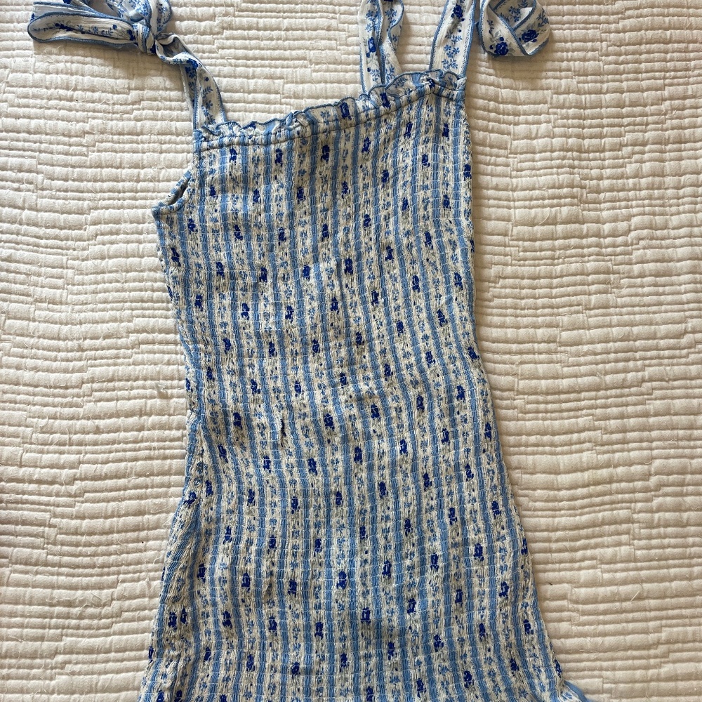 Playa Lucila Body Dress Blue Floral